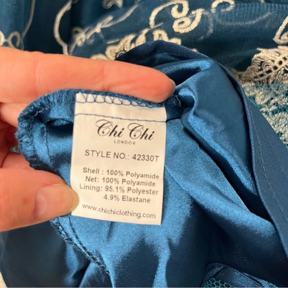 Chi Chi London Reign or Shine Teal Metallic Lace Sleeveless Midi Prom Dress 10 - Picture 7 of 13